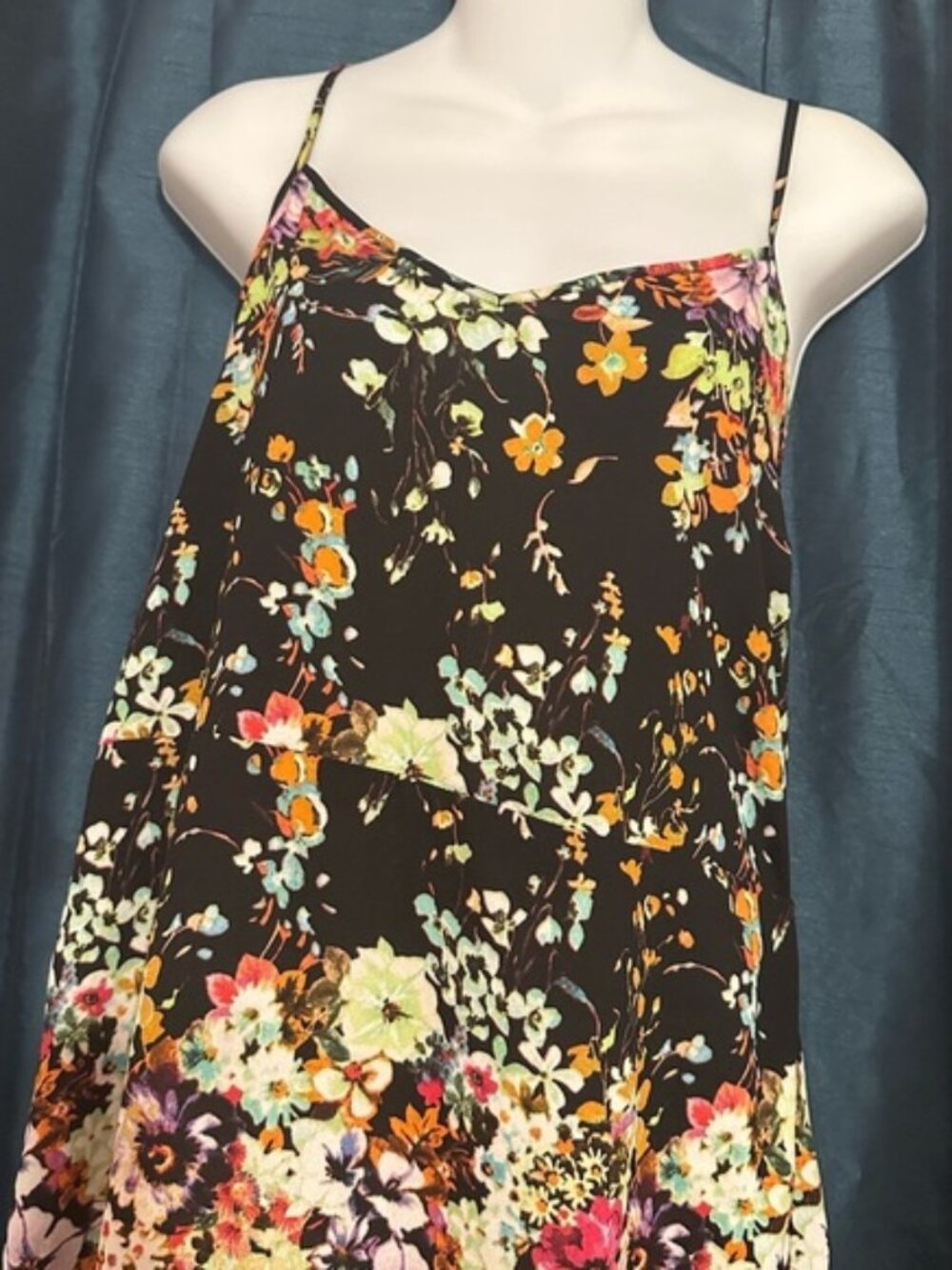 Olive & Oak Floral Maxi Dress - Black and Multicolor